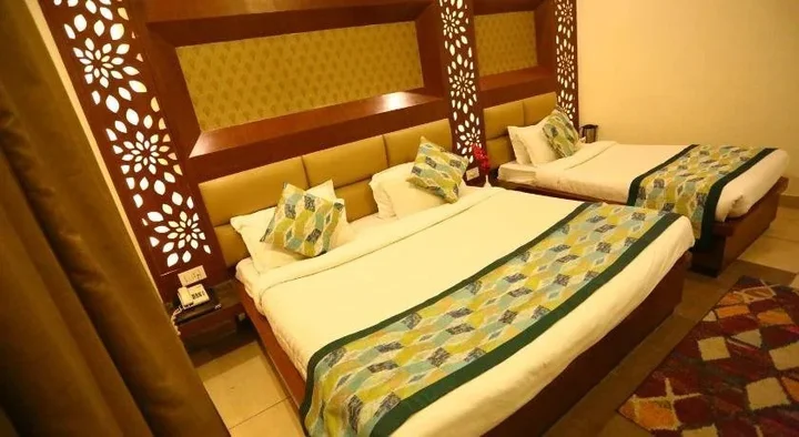 Катра: Hotel Shree Hari Niwas