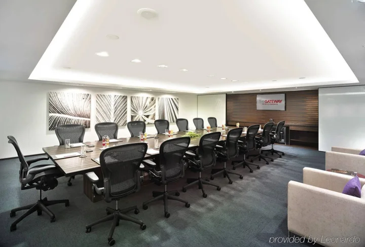 Ченнаи: Vivanta Chennai IT Expressway