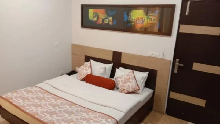 Нью-Дели: Indee home
