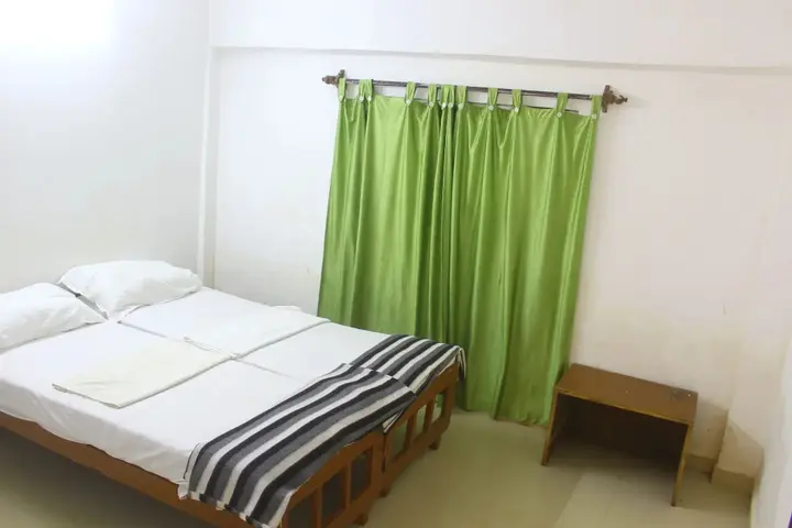 Анджуна: Poonam Village Resort