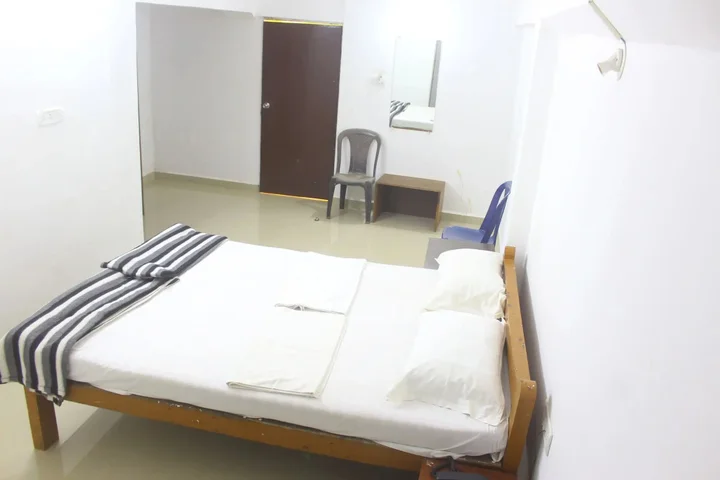 Анджуна: Poonam Village Resort