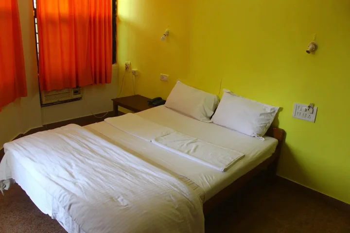 Анджуна: Poonam Village Resort