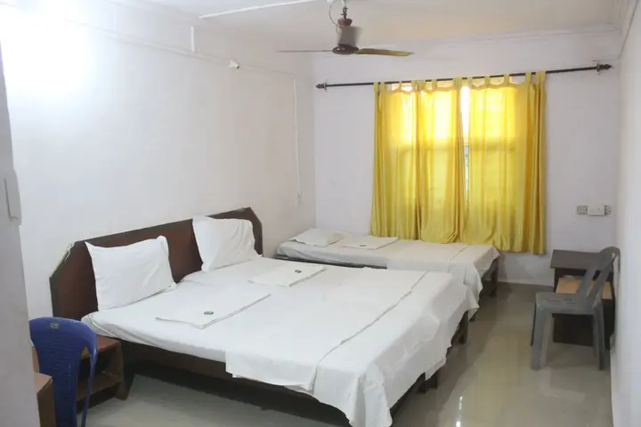 Анджуна: Poonam Village Resort