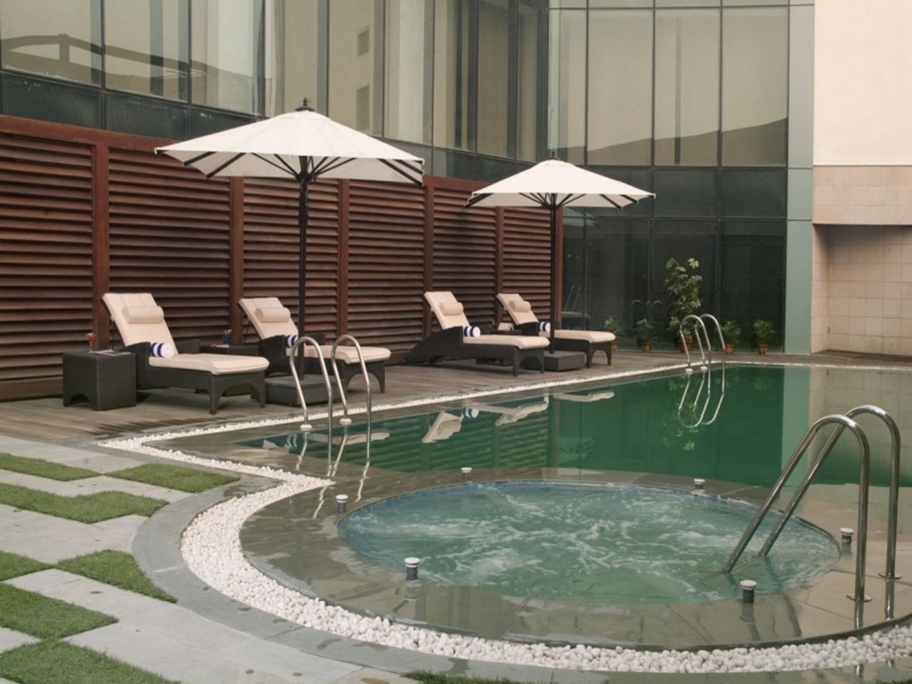 Большая Нойда: Savoy Suites Greater Noida