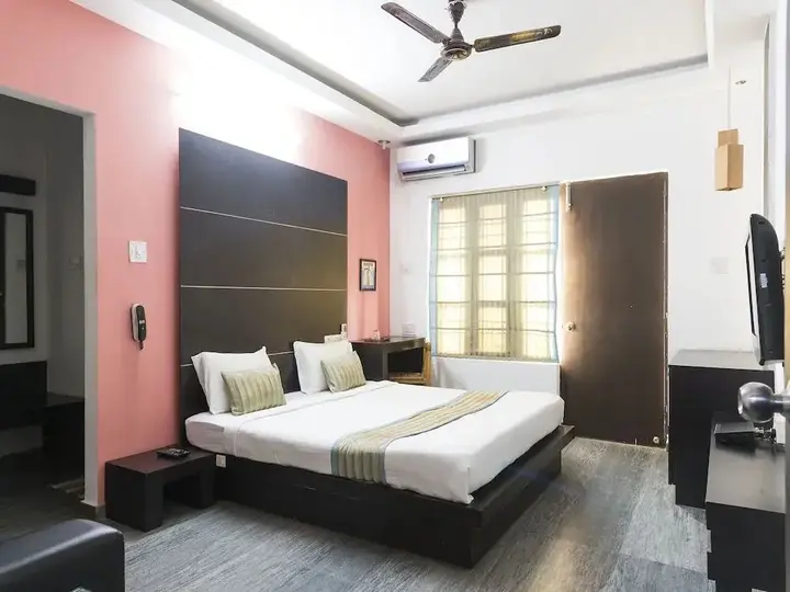 Бангалор: Golden Sands Bangalore
