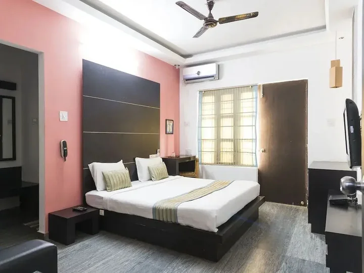 Бангалор: Golden Sands Bangalore