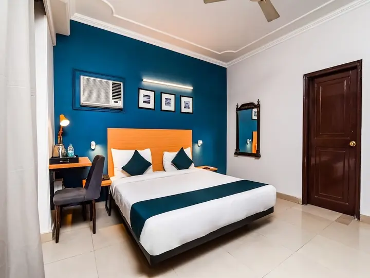 Гуруграм: SilverKey Executive Stays 20036 Akash Neem Marg