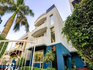 Гуруграм: SilverKey Executive Stays 20036 Akash Neem Marg