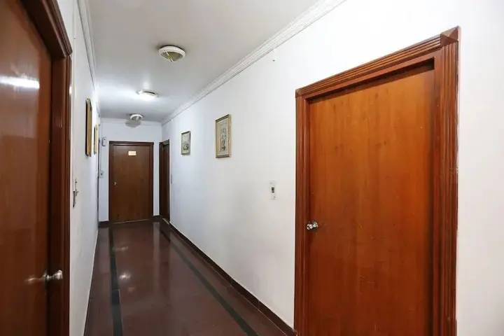 Нойда: The Sunrise House