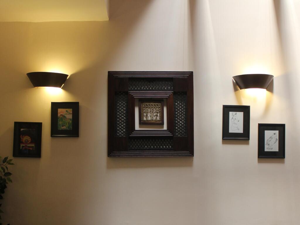 Коччи: Hotel Arches