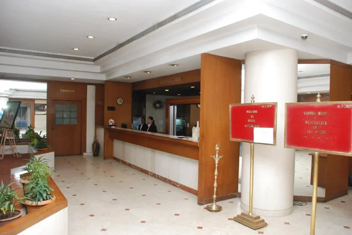 Мумбаи: Hotel Rangsharda