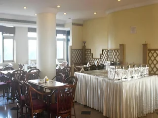 Мумбаи: Hotel Rangsharda