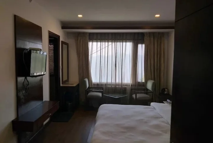 Массури: Hotel Imperial Square