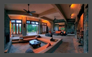 Баихар: Pugdundee Safaris - Kanha Earth Lodge