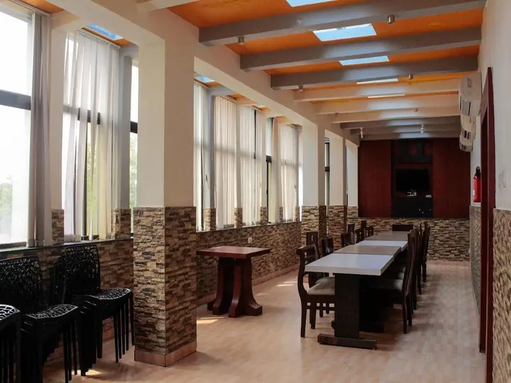 Бхубанешвар: Flagship 2338 Hotel Choice Inn