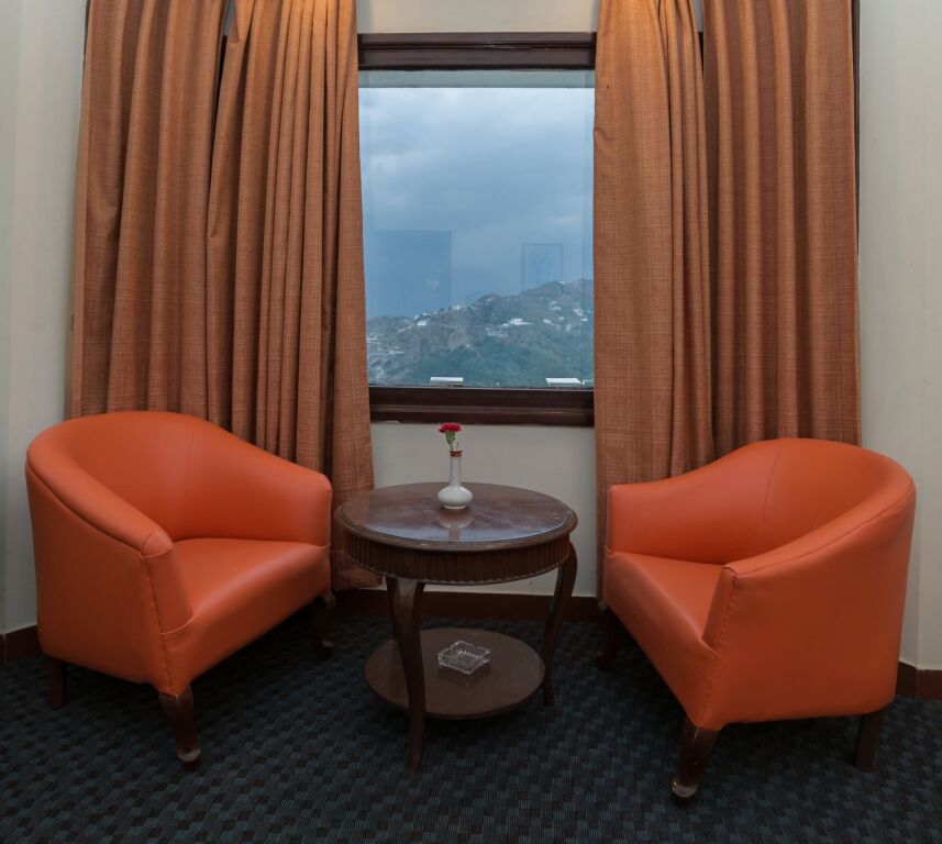 Массури: EllBee Mussoorie Hills
