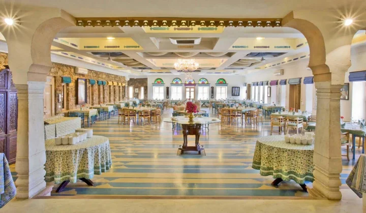 Шахджаханпур: Neemrana Fort-Palace