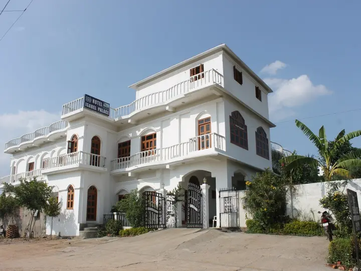 Кхаджурахо: Hotel Isabel Palace