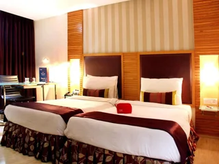 Секундерабад: The Purple Leaf Hotels