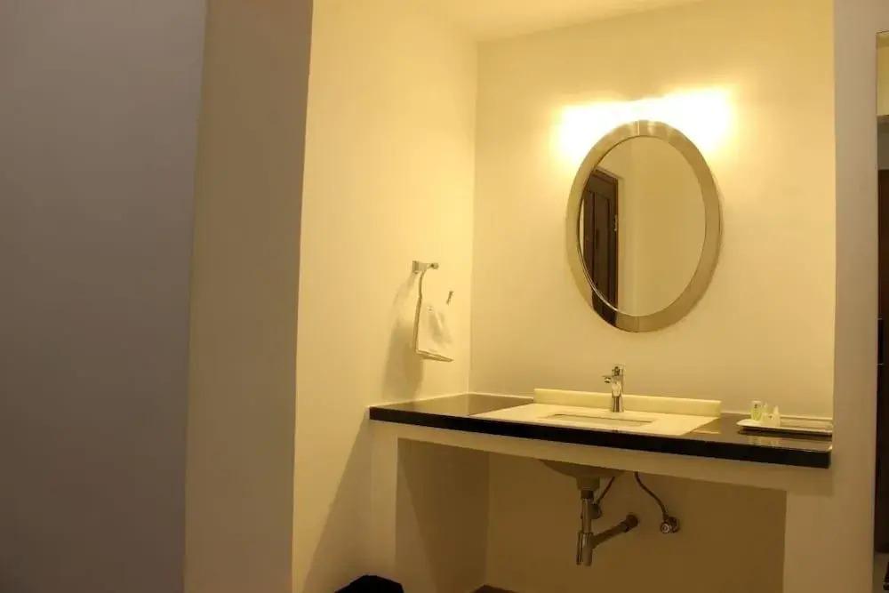 Понмуди: Saaral Resorts