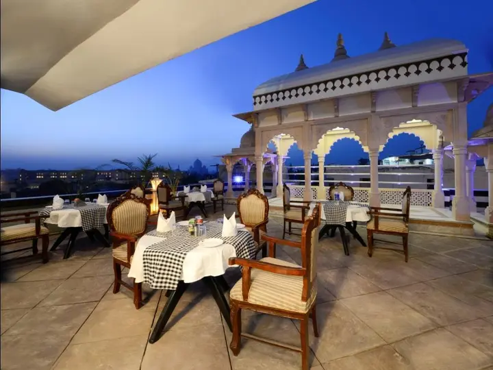 Агра: Hotel Mumtaz Mahal