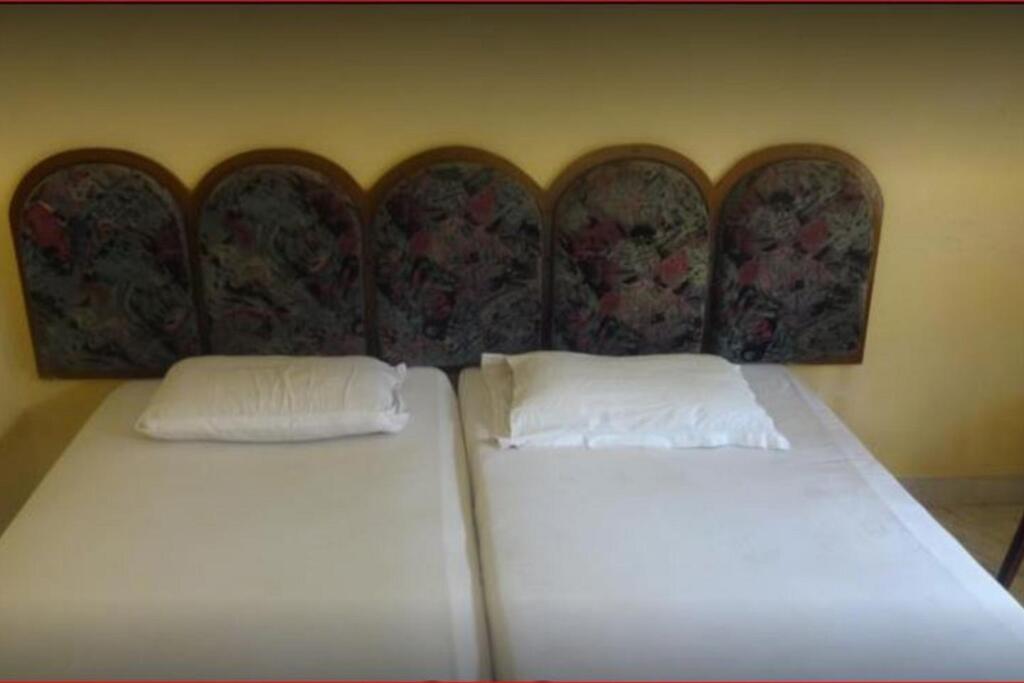 Кхаджурахо: Hotel Lakeside
