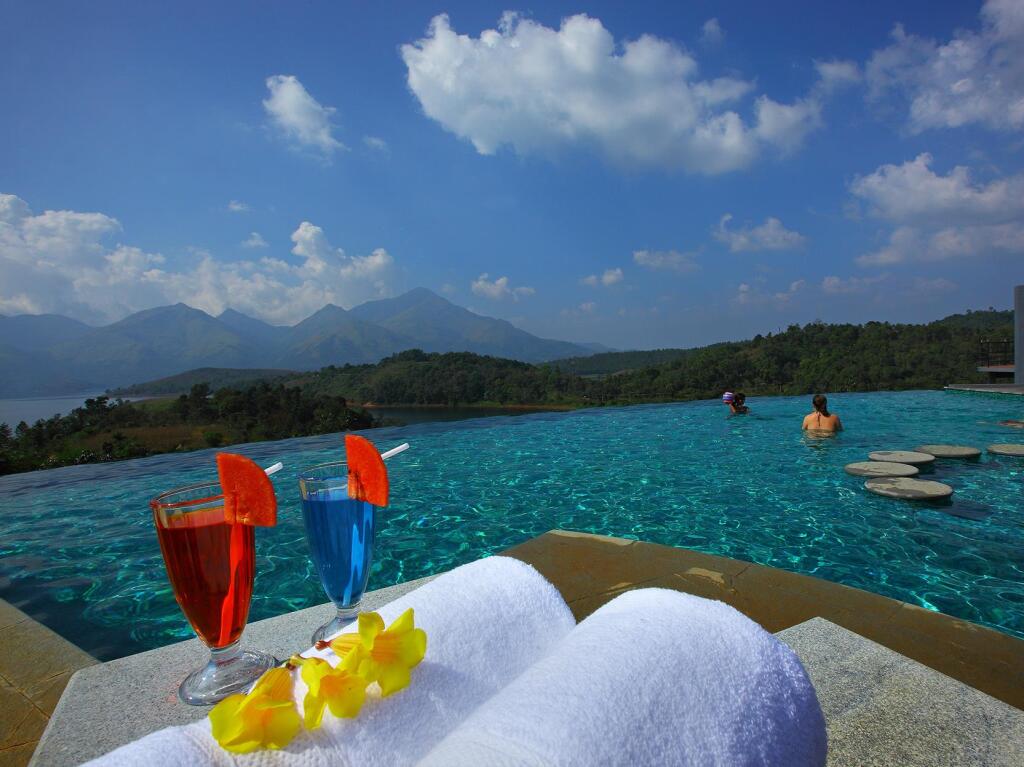 Велламундра: Arayal Resorts: A Unit of Sharoy Resort, Wayanad