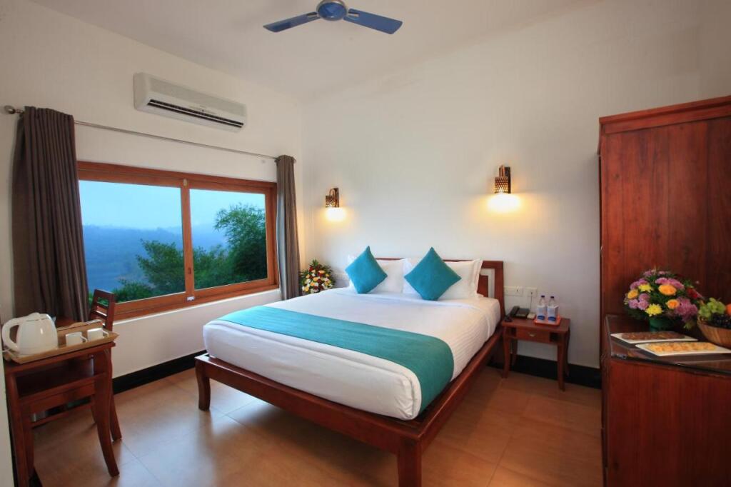 Велламундра: Arayal Resorts: A Unit of Sharoy Resort, Wayanad