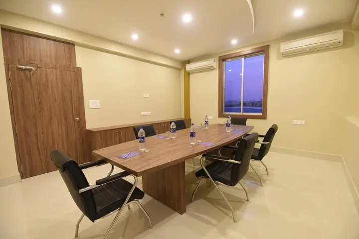 Бхубанешвар: Nilay Residency