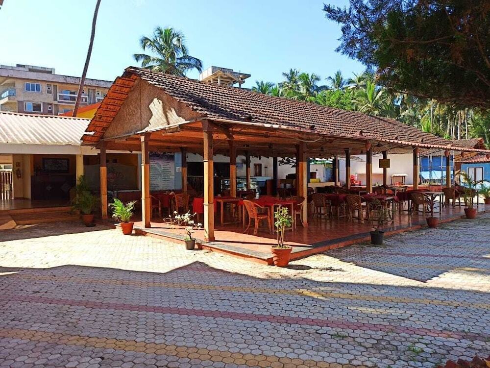 Village Royale, Calangute Beach — фото 1