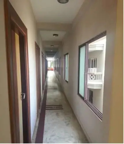 Пури: Hotel Deepak