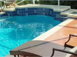 Мумбаи: Laurent & Benon Suites - Santacruz East