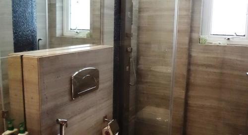 Мумбаи: Laurent & Benon Suites - Santacruz East