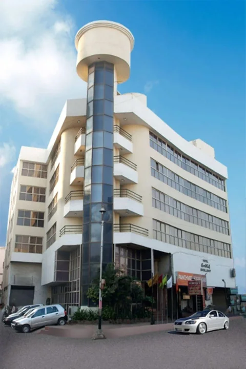 Сурат: Central Beacon Hotel Surat