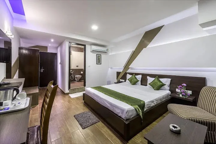Бангалор: 9 Marks Inn - St. Marks Road