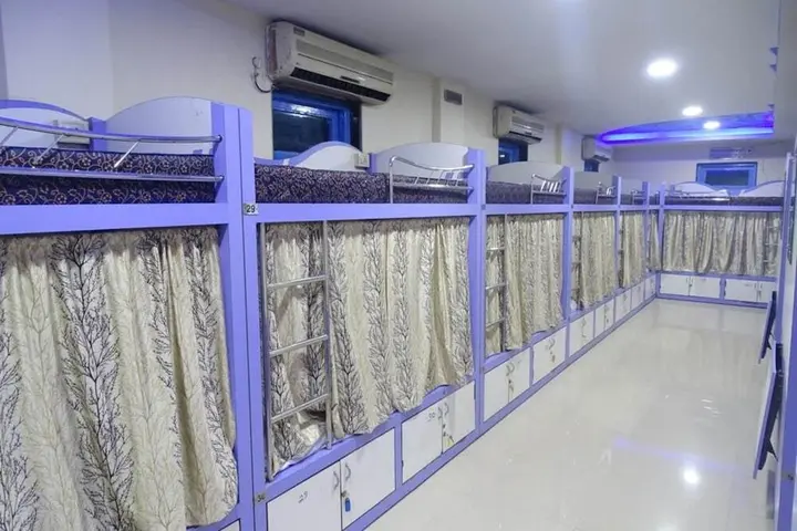 Мумбаи: Real Rest House