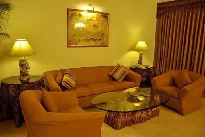 Бангалор: Golden Palms Hotel - Spa
