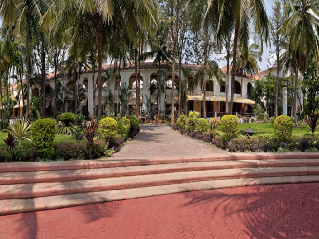 Golden Palms Hotel - Spa — фото 1