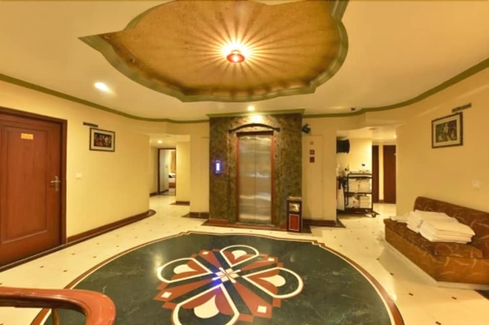 Ахмедабад: Epsilon The Hotel