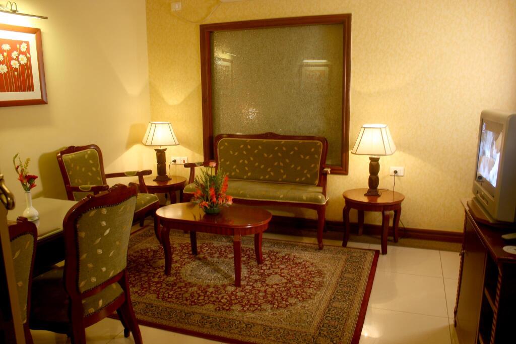 Бхубанешвар: Hotel Suryansh