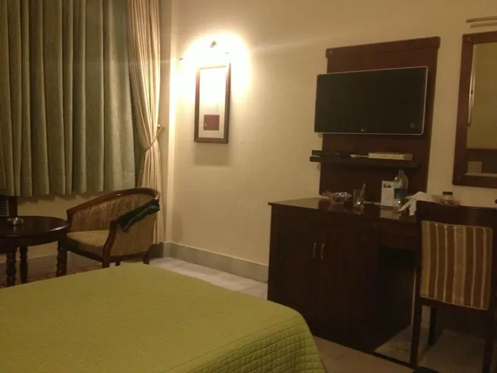 Бхубанешвар: Hotel Suryansh