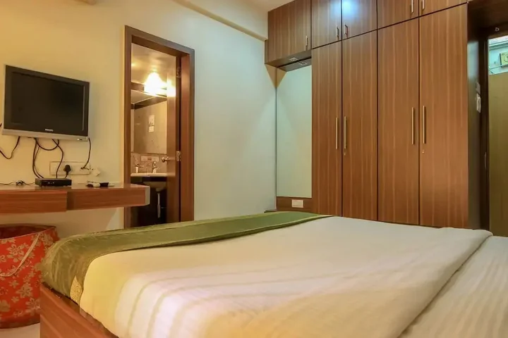 Мумбаи: Hummingbird Apartments - Saiprasad