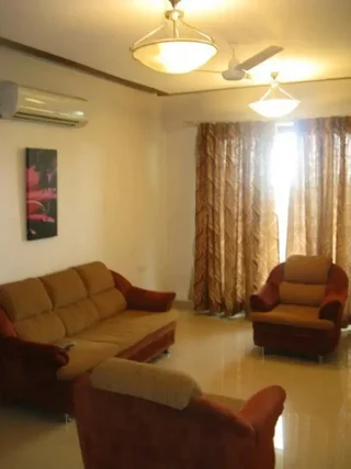 Мумбаи: Hummingbird Apartments - Saiprasad