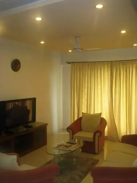 Мумбаи: Hummingbird Apartments - Saiprasad