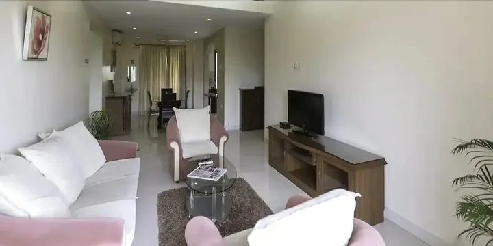 Мумбаи: Hummingbird Apartments - Saiprasad
