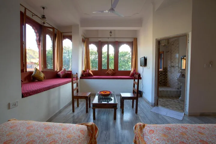 Амбер: V Resorts Adhbbhut Jaipur