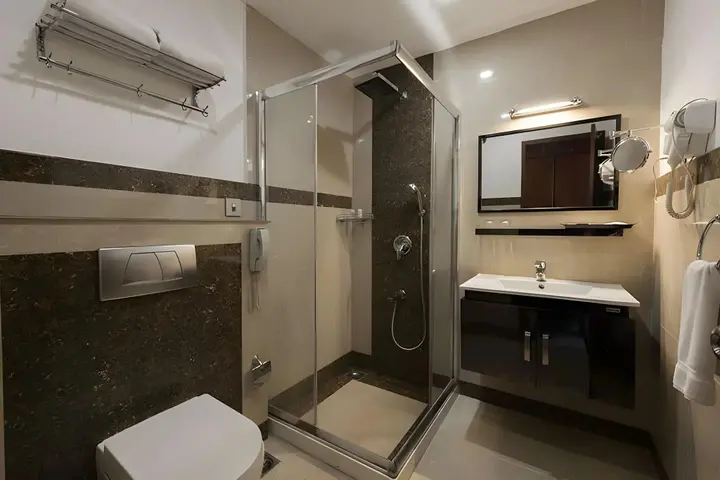 Коччи: No. 18 Hotel