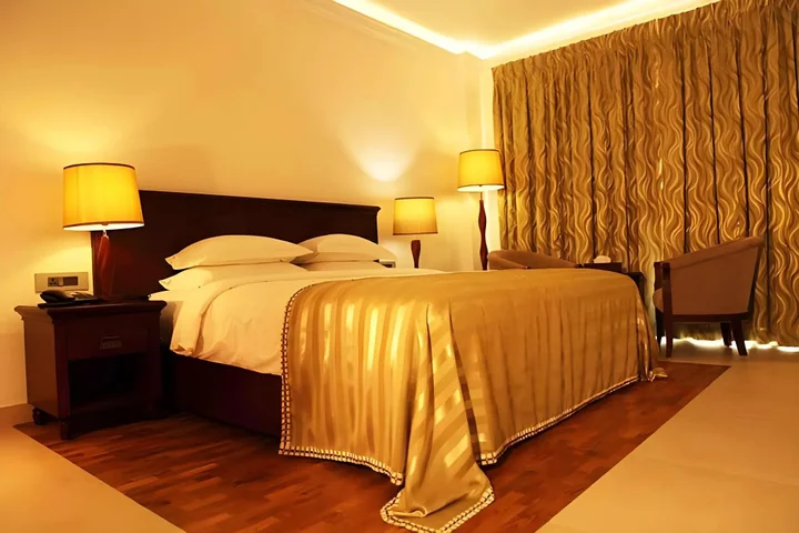 Коччи: No. 18 Hotel
