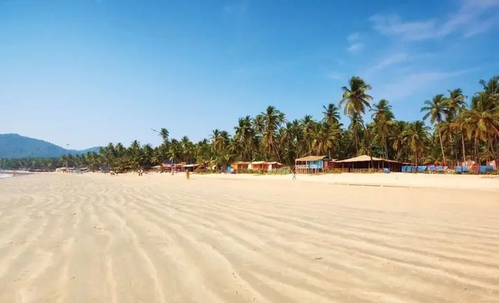 Бенаулим: Beach Club