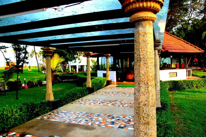 Ченнаи: VGP Golden Beach Resort